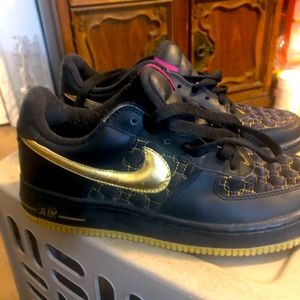 Nike Air Force OneSneakers!! Excellent Condition.